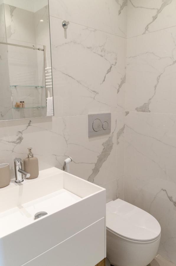 Apulialux Seaview Prestige Apt / Jacuzzi + Parking Daire Polignano a Mare Dış mekan fotoğraf